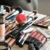 pink and black make up brushes