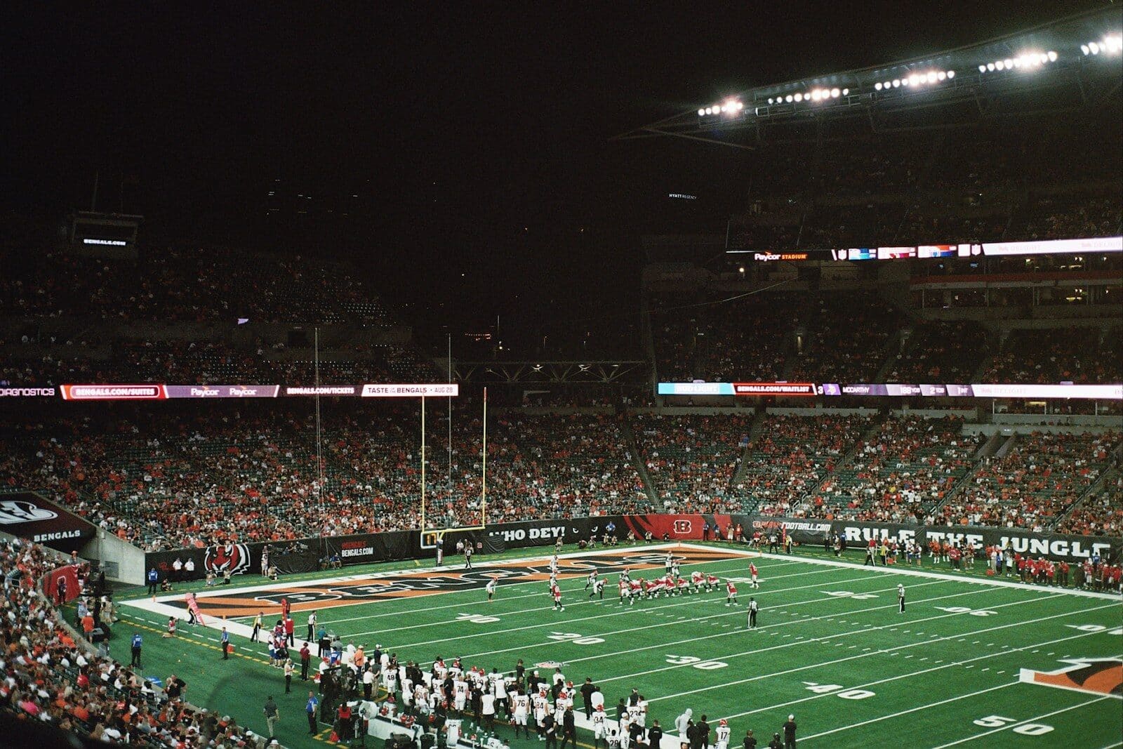 A football stadium filled with lots of people